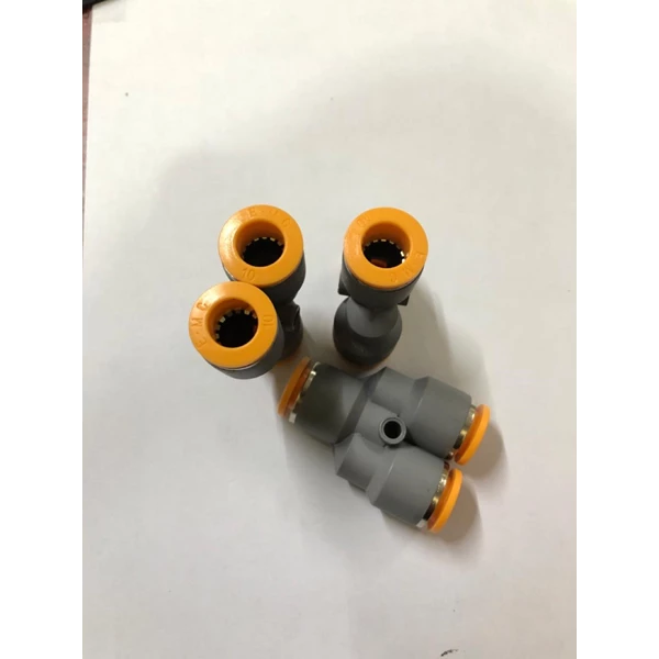 FITTING Y 10 MM FITTING Y 10 MM Sambungan Selang