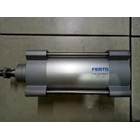 Air Cylinder Festo DSBG - 100-100-PPVA-N3 1